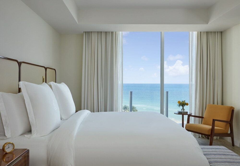 Фото Four Seasons Hotel and Residences Fort Lauderdale