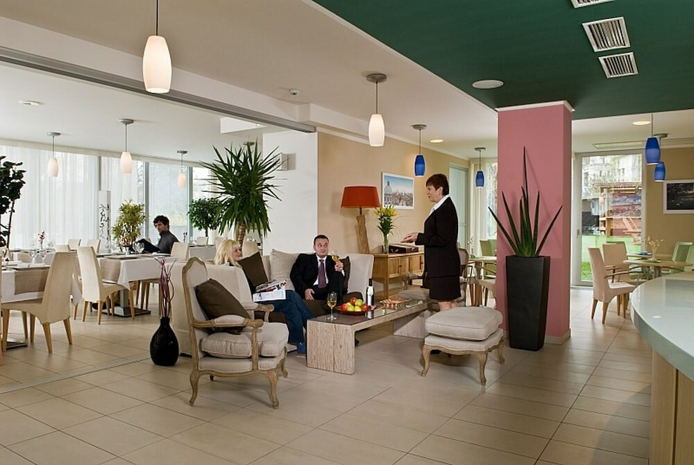 Фото Hotel Michael