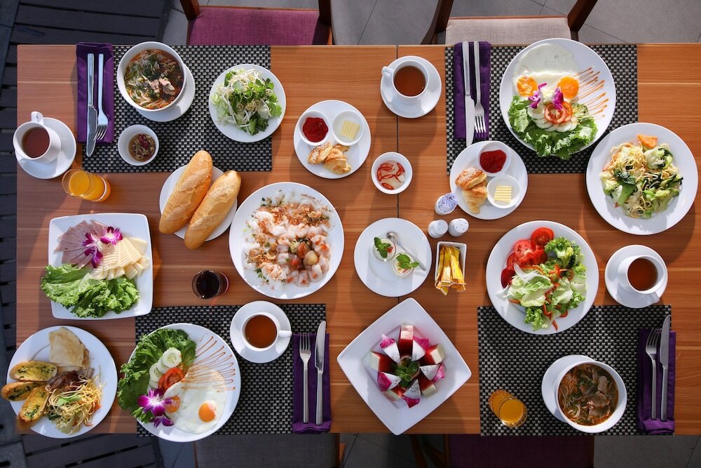 Фото Êmm Hotel Hue