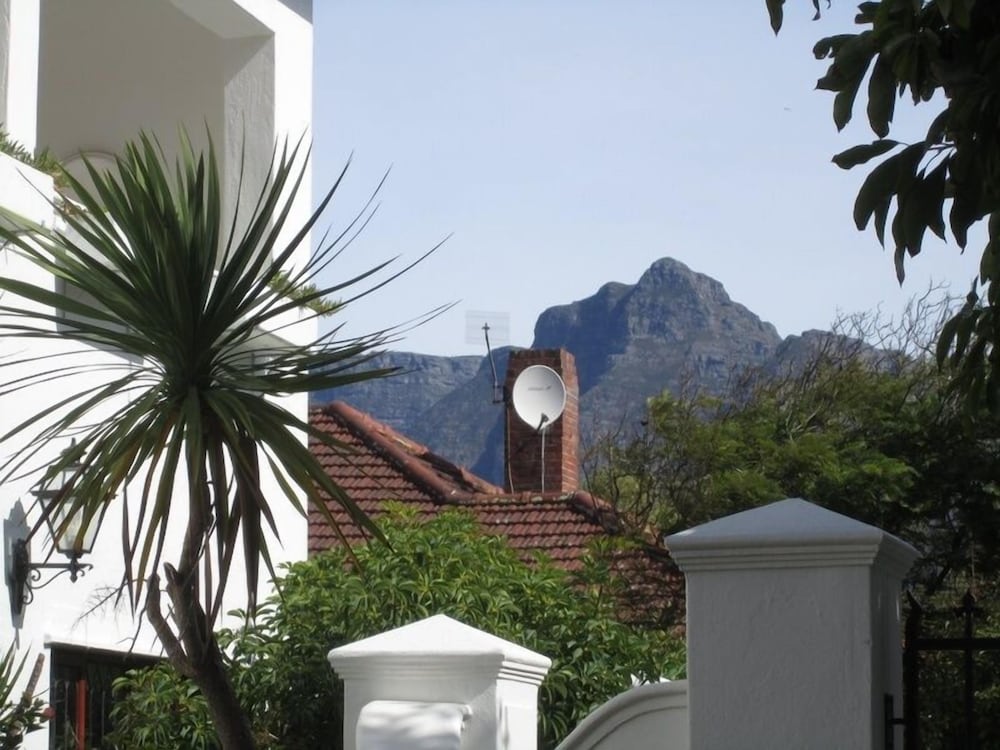 Фото Applegarth B and B and Self Catering Studios