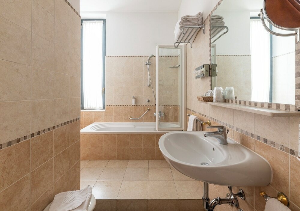 Фото Hotel Dieci