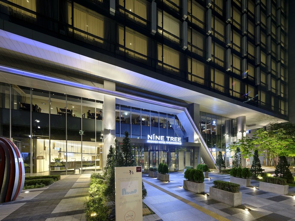 Фото Nine Tree Premier Hotel Myeongdong II