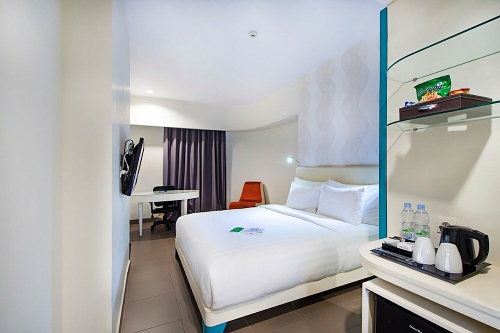 Фото Blue Sky Hotel Petamburan