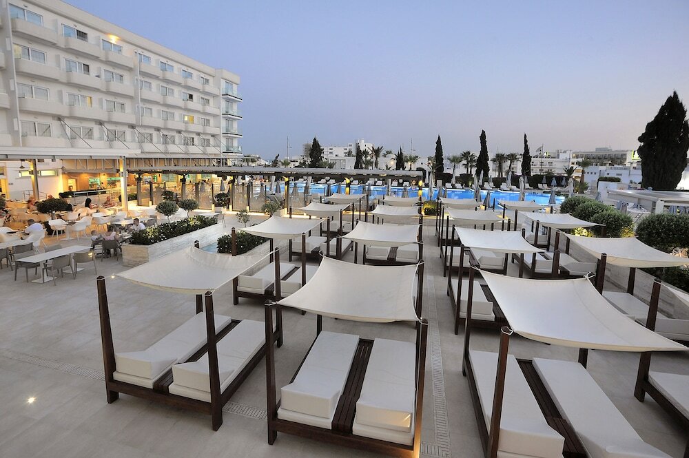 Фото Nestor Hotel