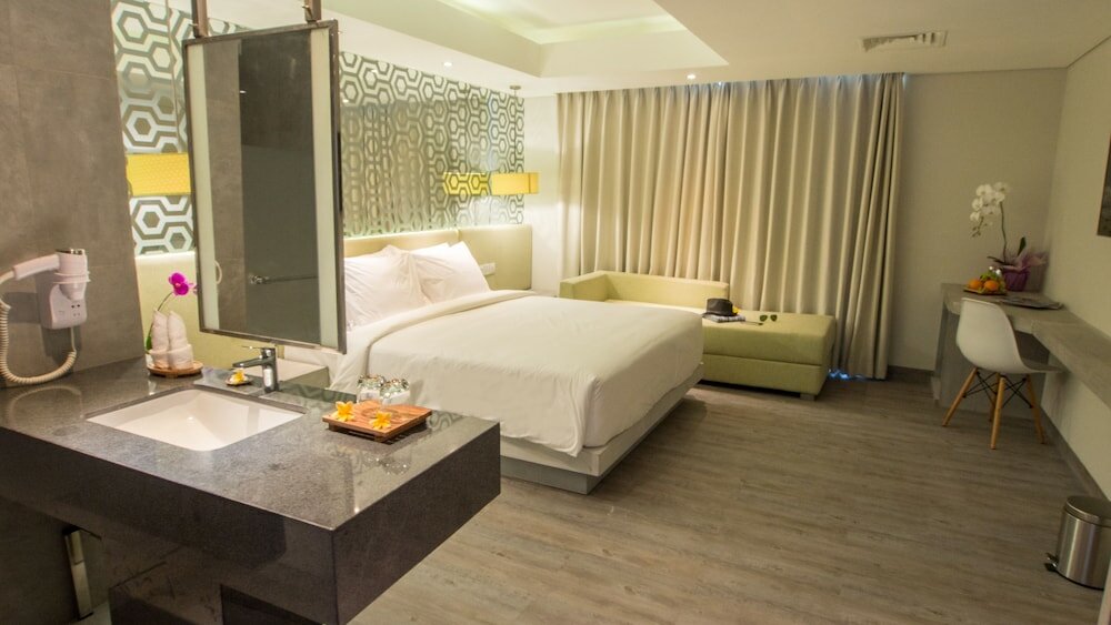 Фото Daun Bali Seminyak Hotel