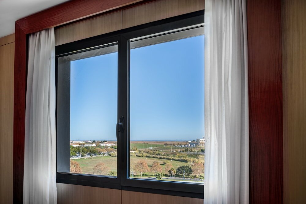 Фото Ac Hotel Huelva by Marriott