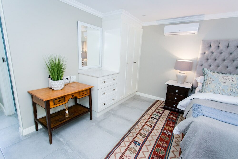 Фото Burkleigh House