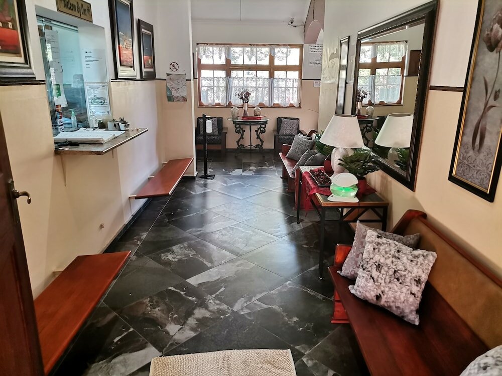 Фото Oasis Country Lodge