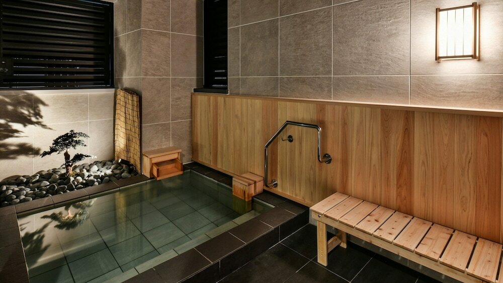 Фото Ref Matsuyama City Station by Vessel Hotels