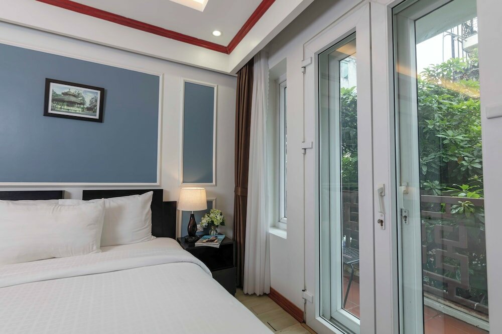 Фото Hanoi Paradise Hotel & Travel