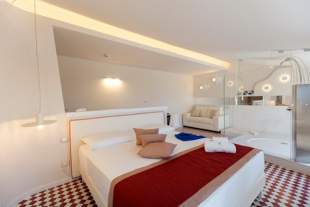 Фото Suite Hotel L'Oasi di Riaci