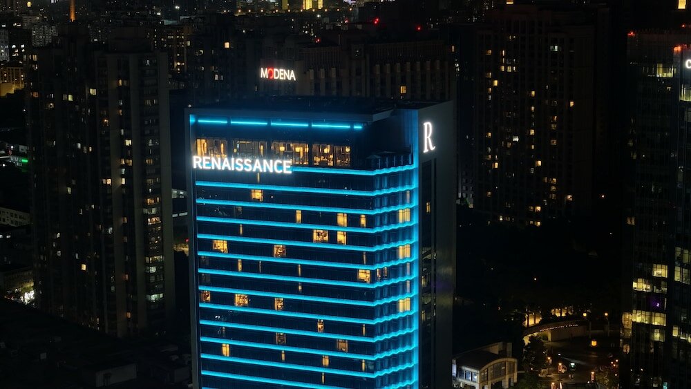 Фото Renaissance Shanghai Putuo Hotel