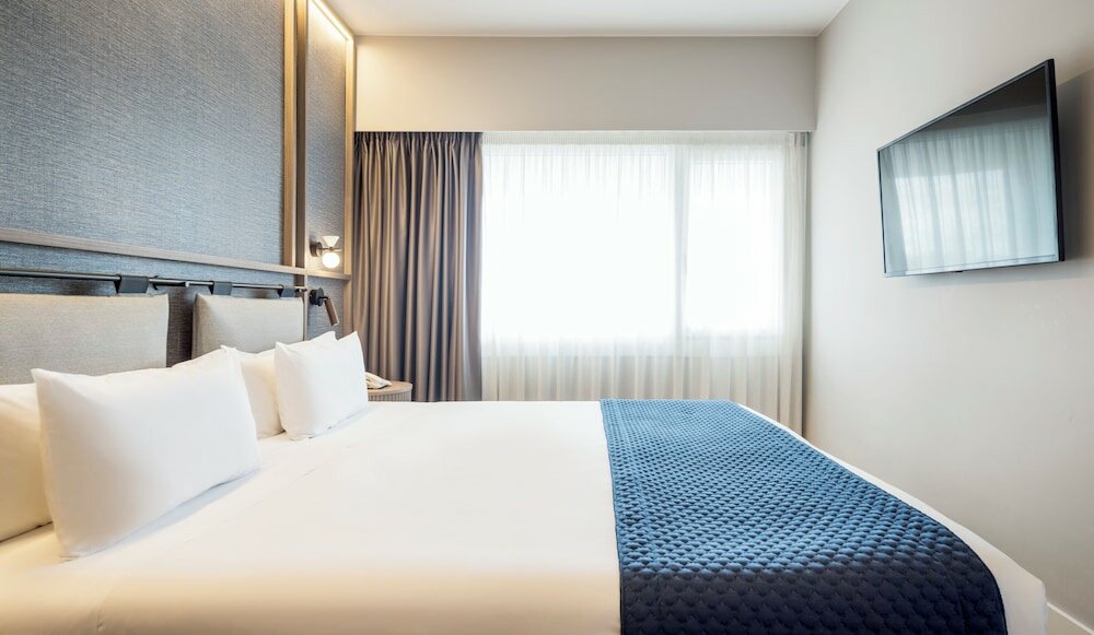 Фото Hotel Ilunion Romareda