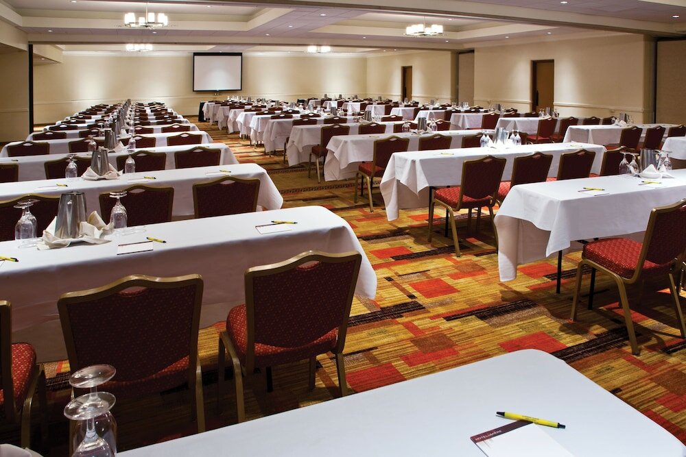 Фото HoteLumiere at the Arch