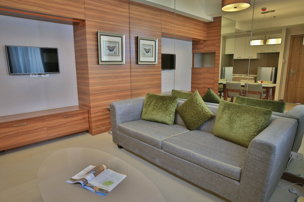 Фото Valero Grand Suites by Swiss-Belhotel Makati