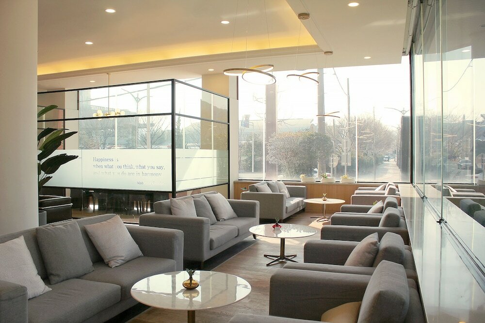 Фото Crown Hotel Changwon