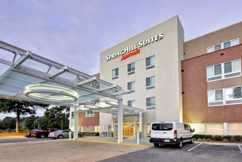 Фото SpringHill Suites Tallahassee Central