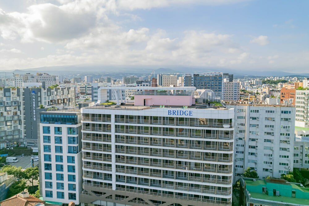 Фото Hotel Bridge Seogwipo