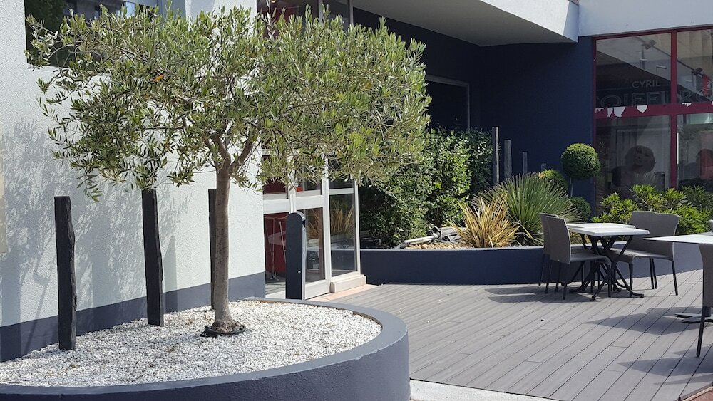 Фото Ibis Ales Centre Ville