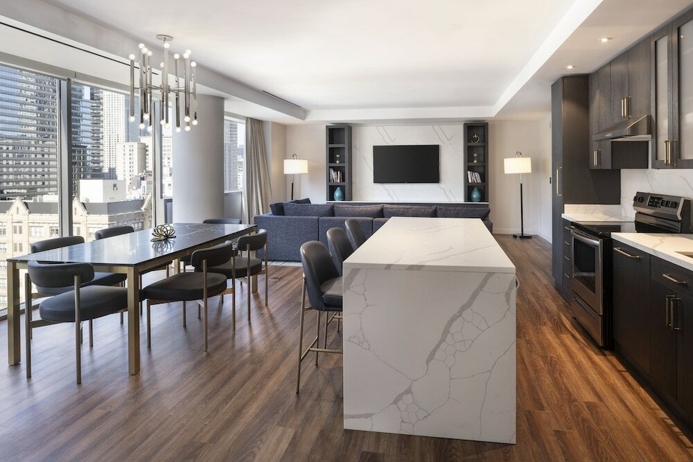 Фото Residence Inn Chicago Downtown Magnificent Mile