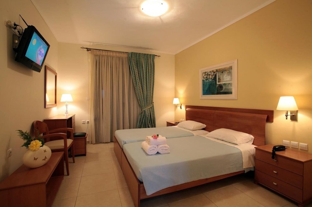 Фото Kyniska Hotel