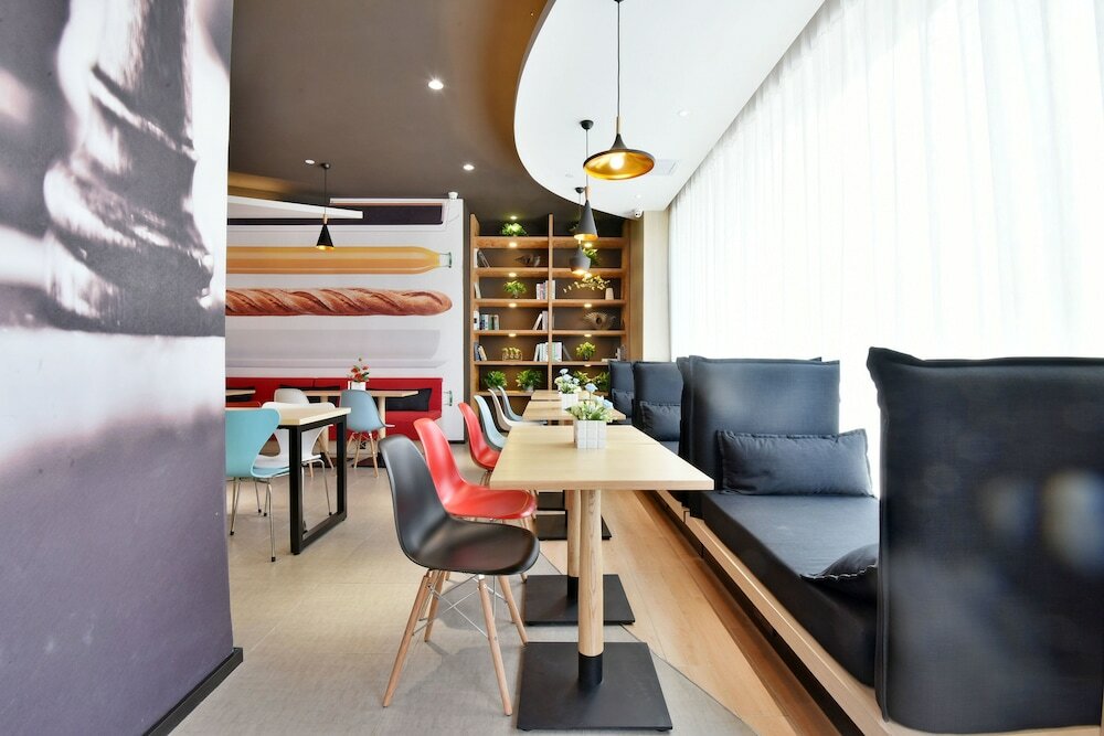 Фото Ibis Lanzhou Customs House Hotel