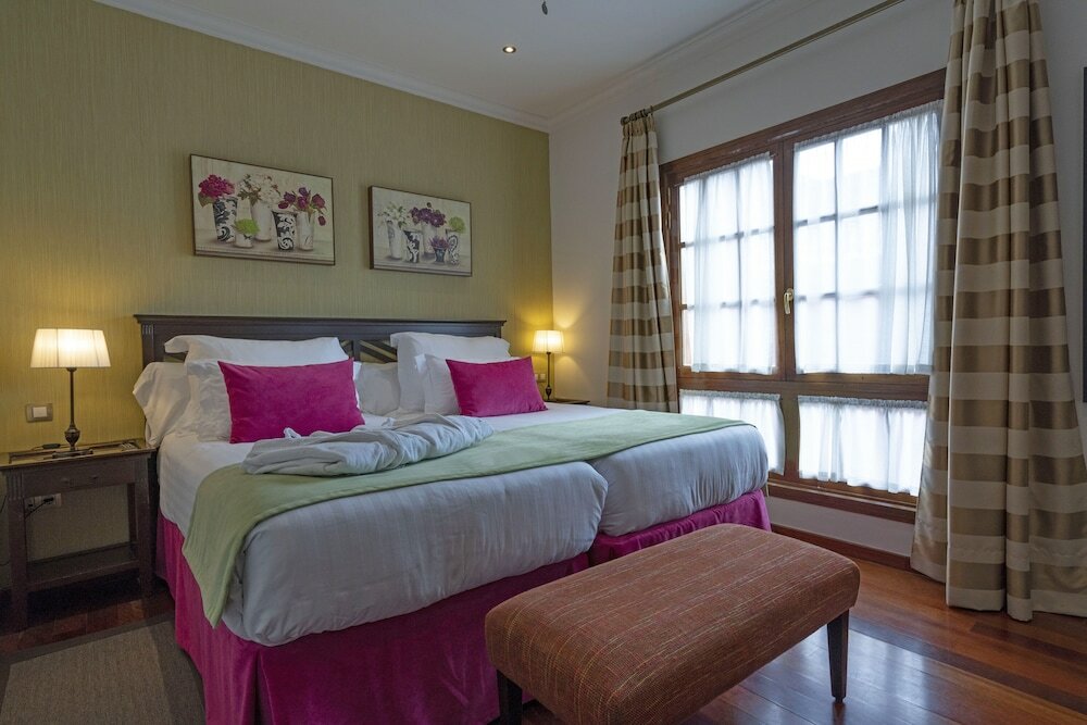 Фото Laguna Nivaria Hotel & SPA