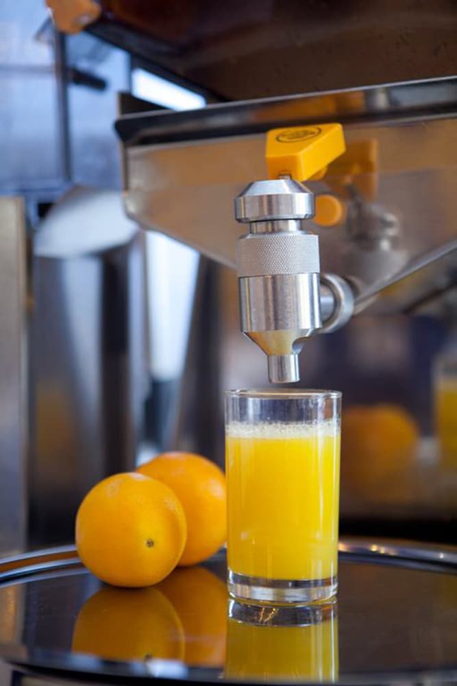 Фото Hotel Villamadrid