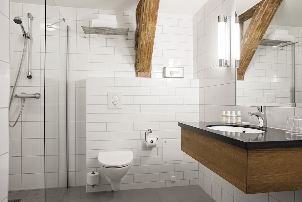 Фото Hotel Brosundet