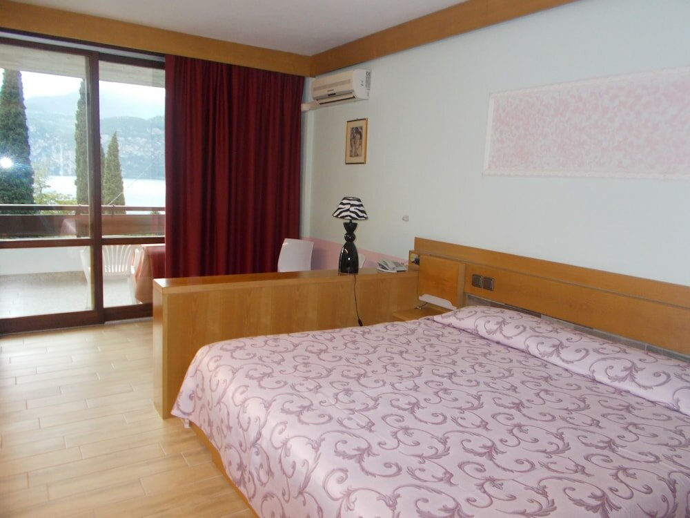 Фото Hotel Laura Christina