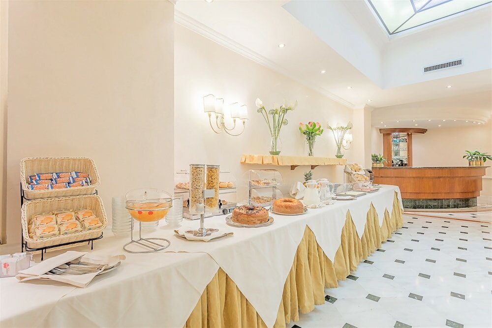 Фото Raeli Hotel Luce