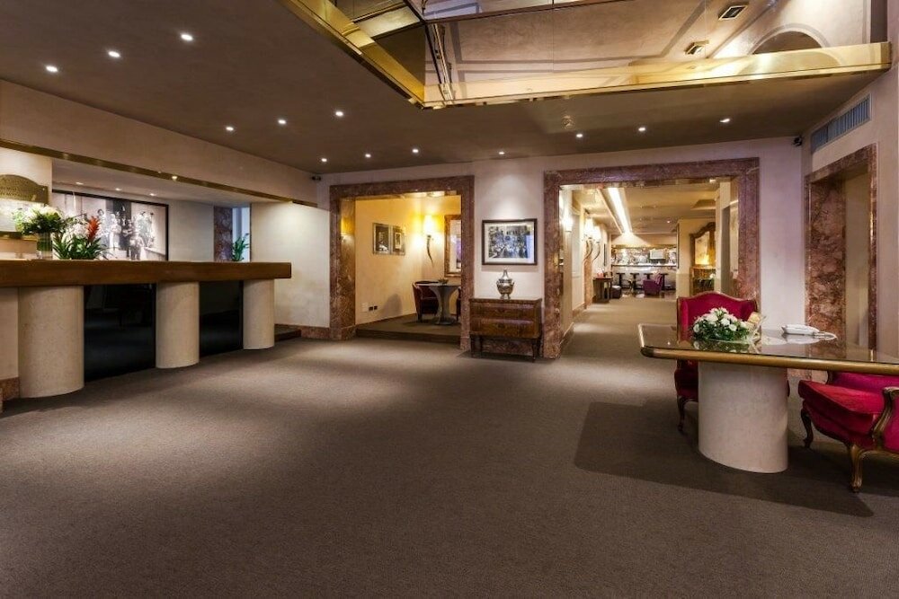 Фото Hotel Accademia