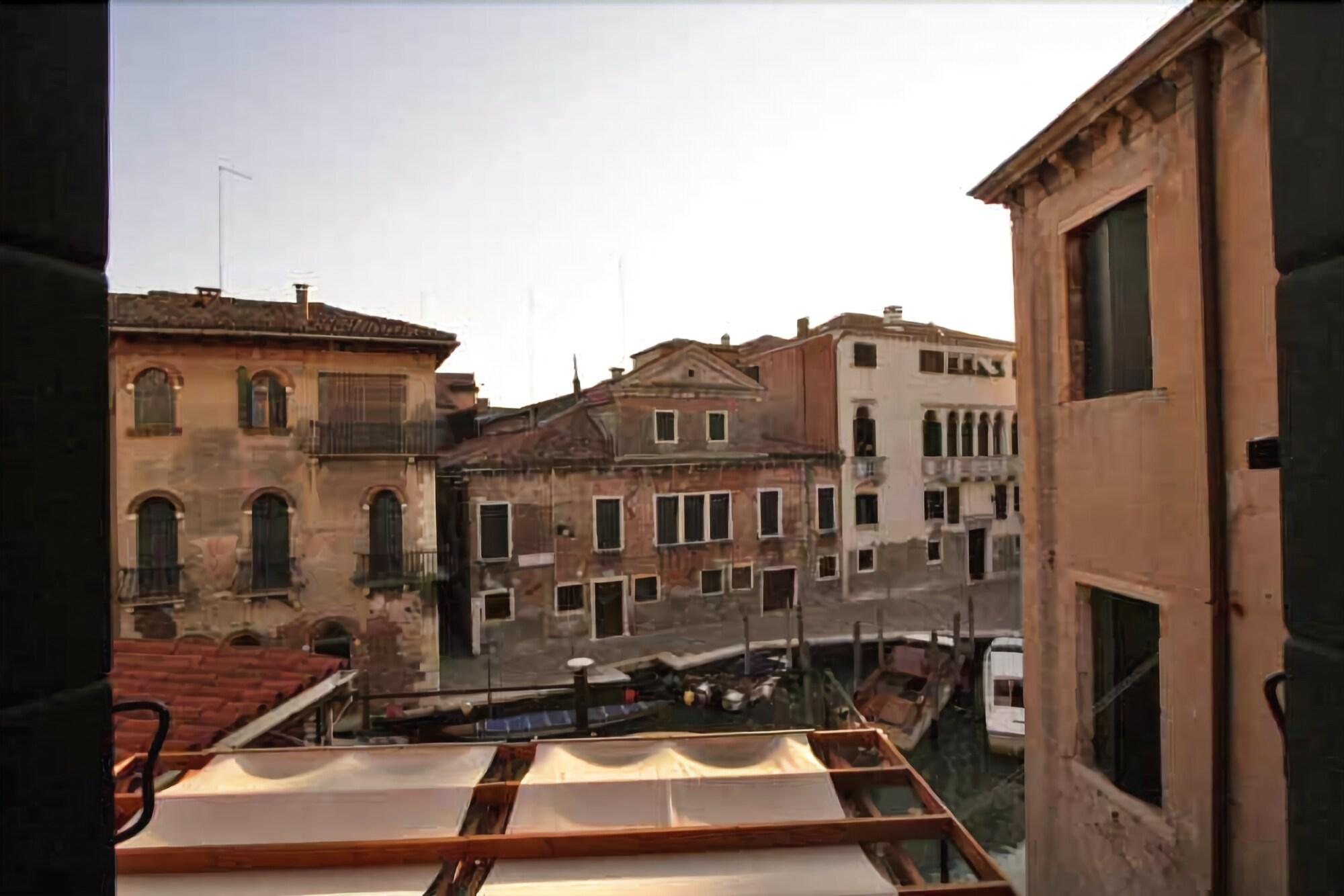 Фото Hotel Dalla Mora