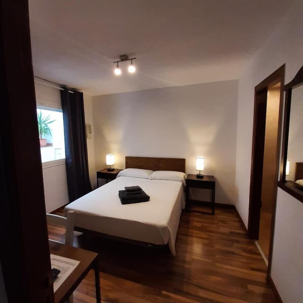 Фото Hostal La Mar