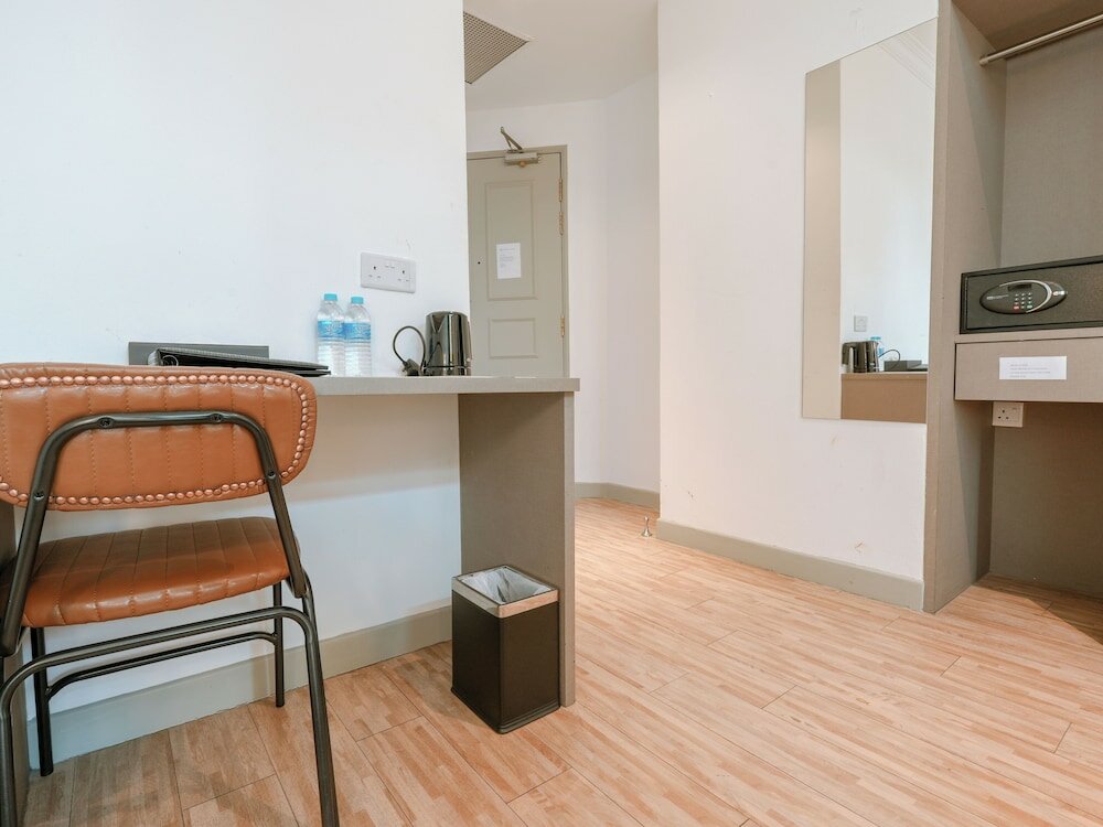 Фото Champion Hotel