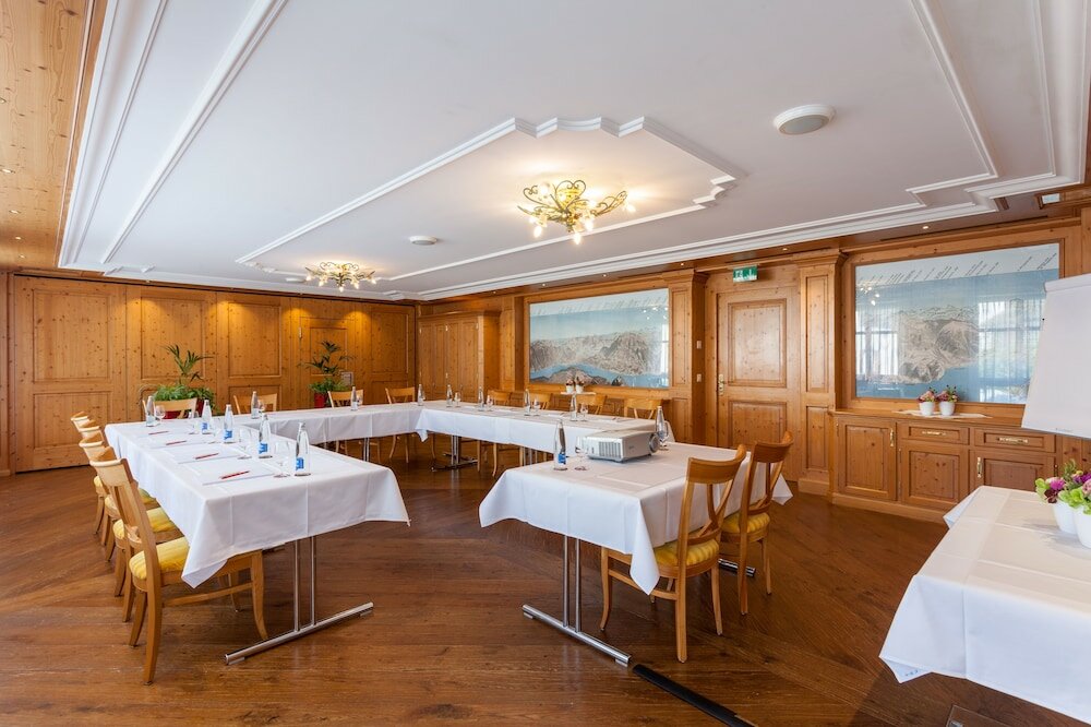 Фото Weisses Rössli Swiss Quality Hotel