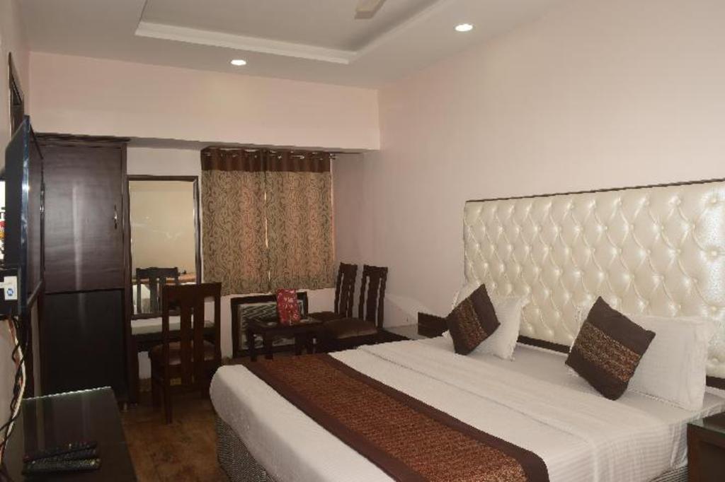 Фото Hotel Kabeer