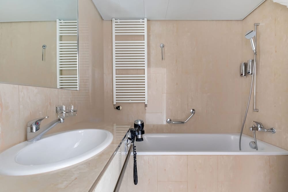 Фото Hotel Cornavin