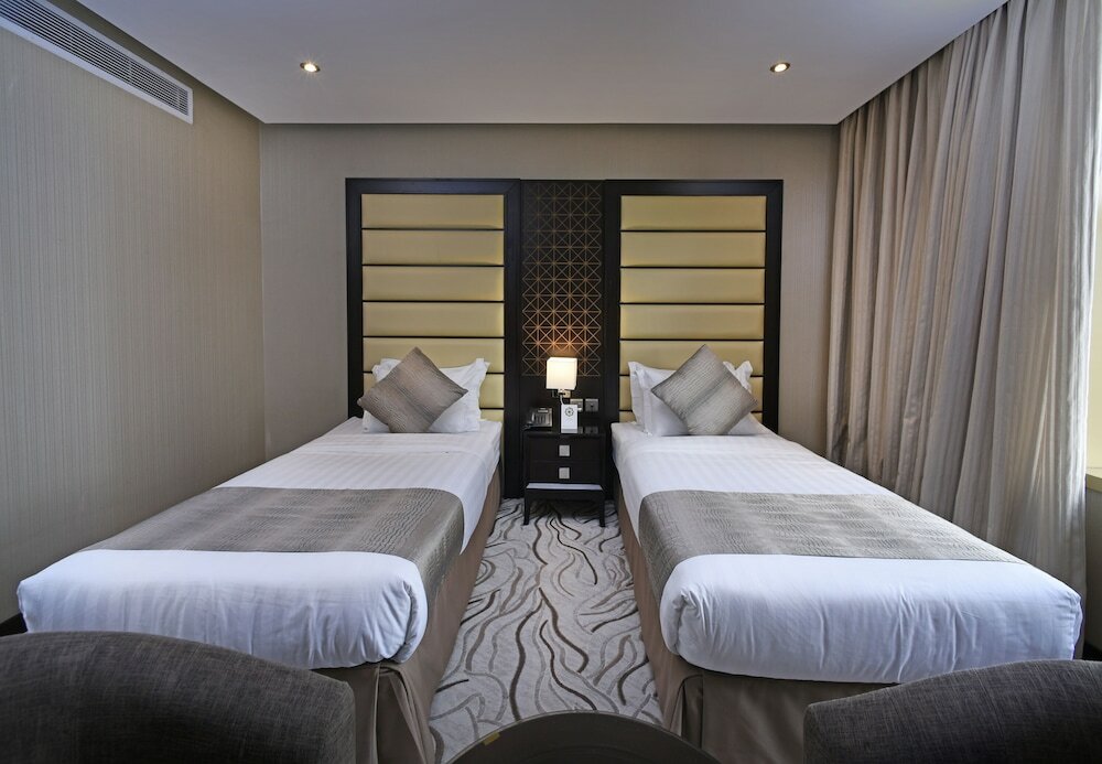 Фото Naviti Warwick Al Khobar