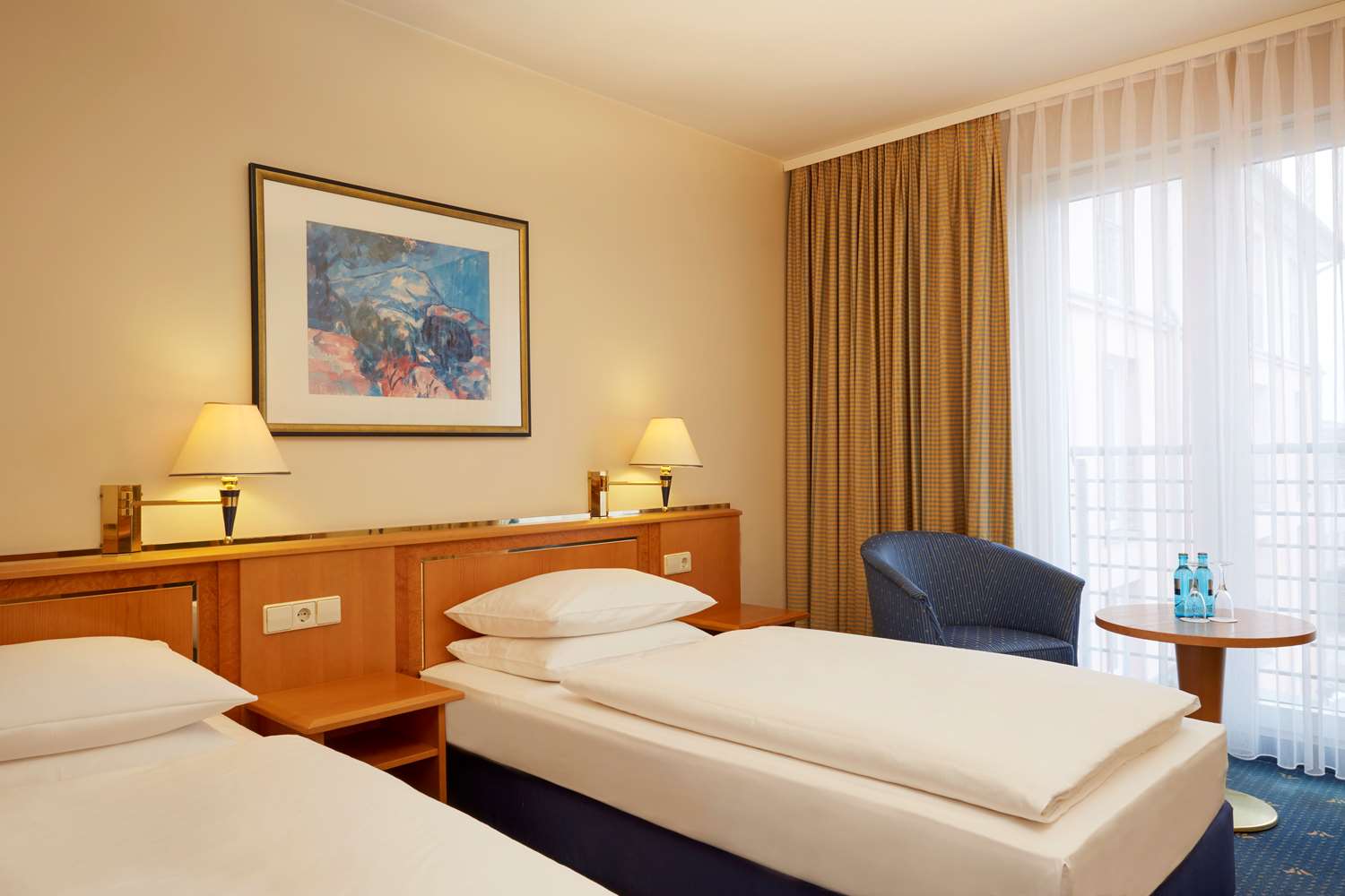 Фото 236041957965