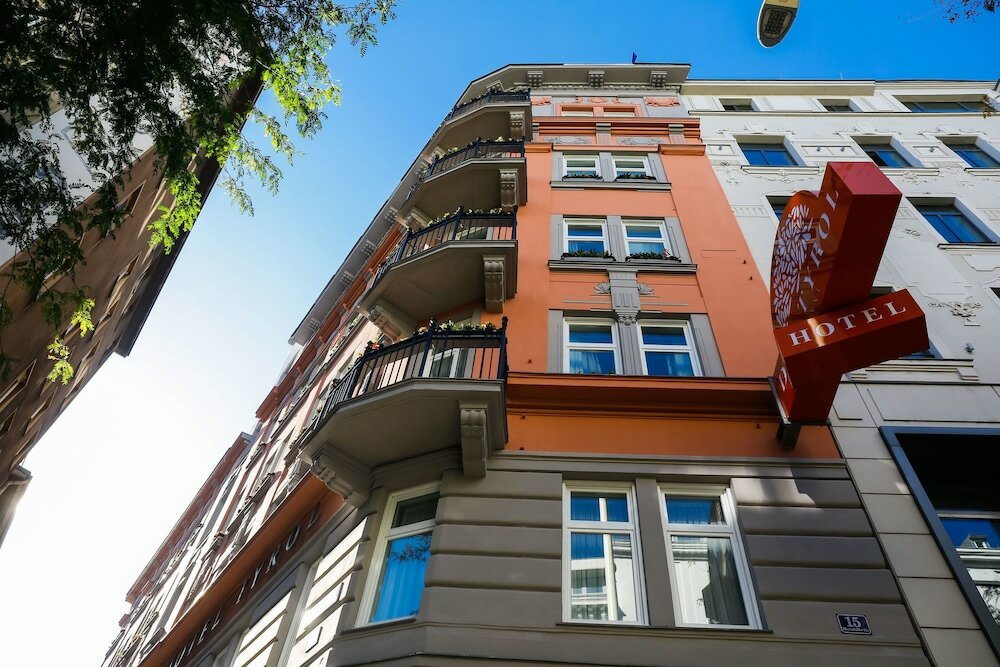 Фото Boutiquehotel Das Tyrol