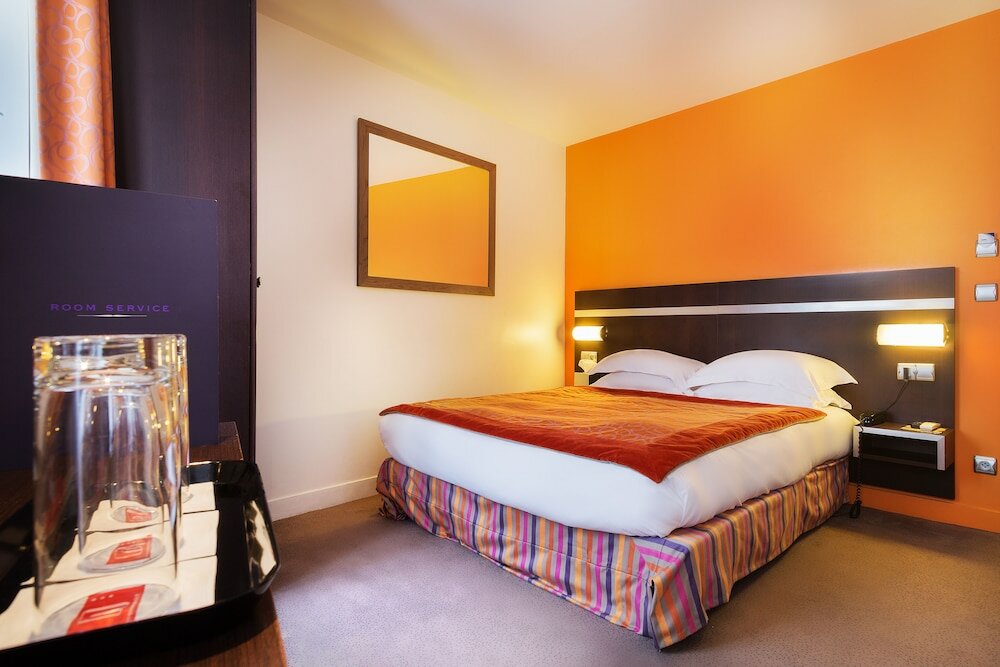 Фото Hotel Arc de Triomphe