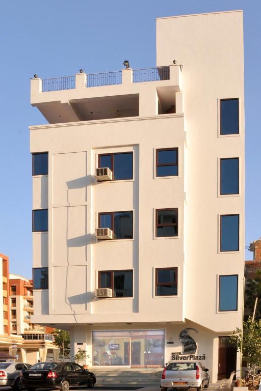 Фото Hotel Silver Plaza