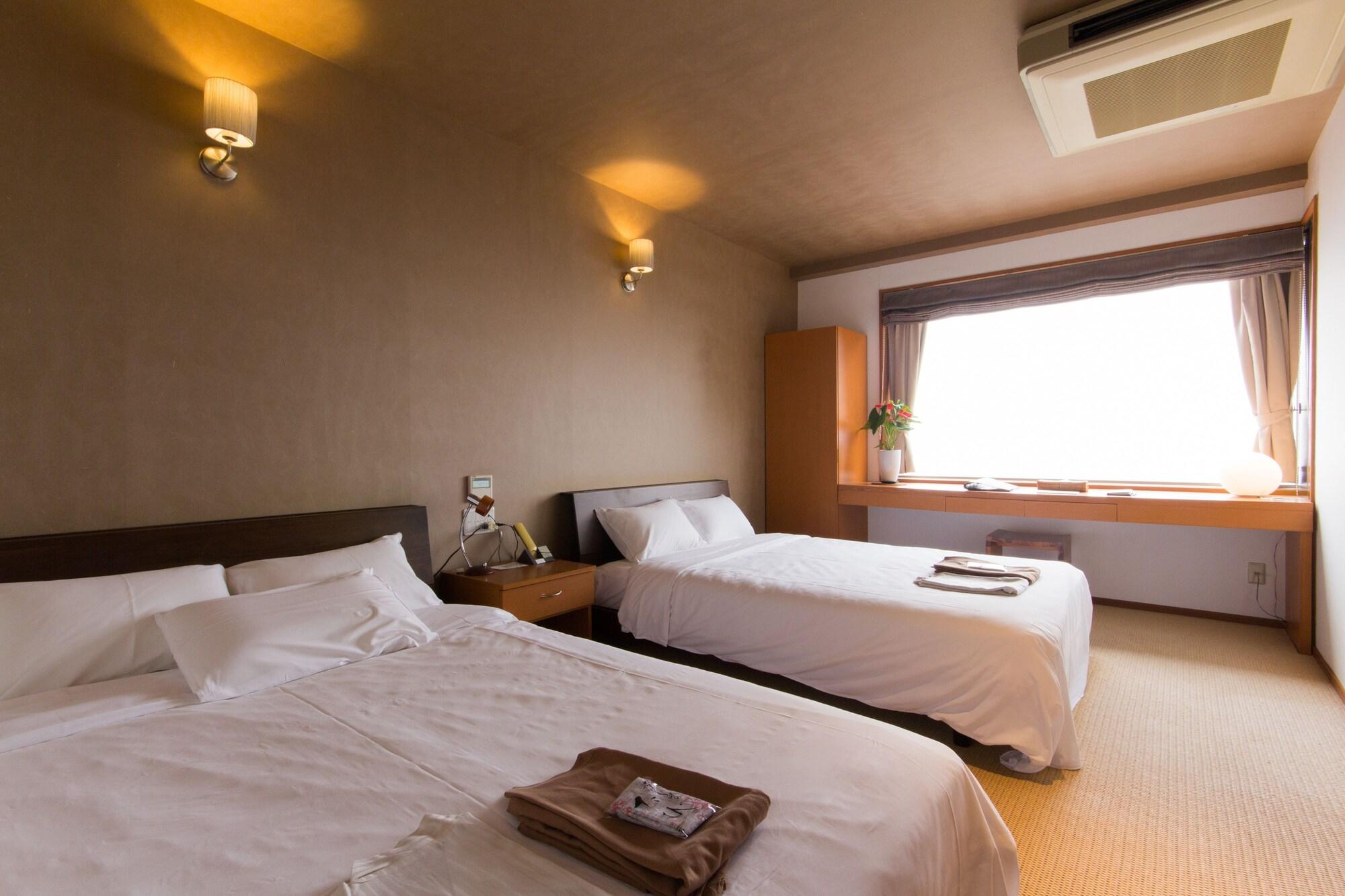 Фото Hotel Umine