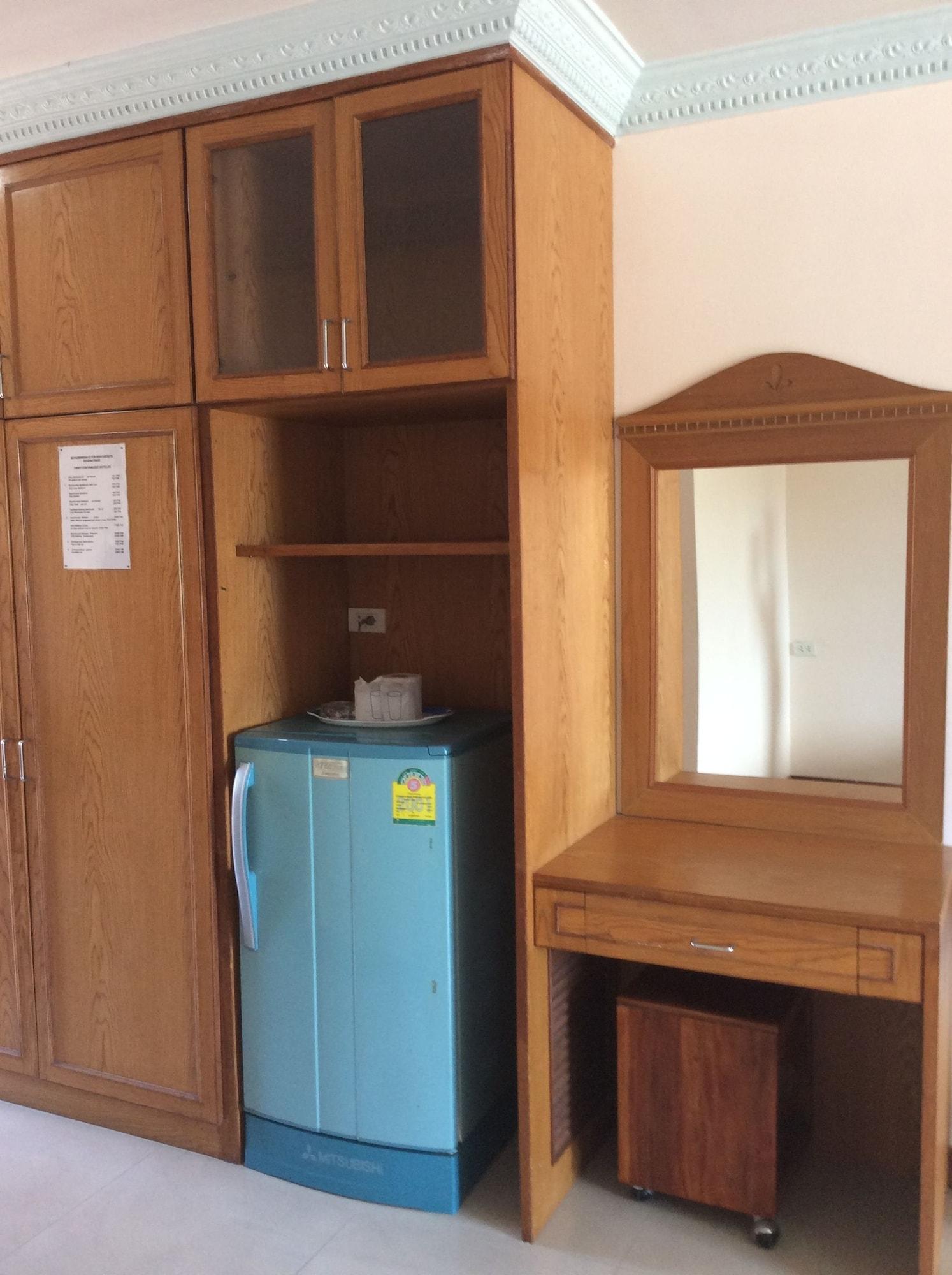 Фото Tassanee Garden Lodge