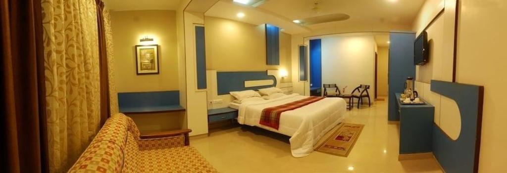 Фото Nayak Beach Resort