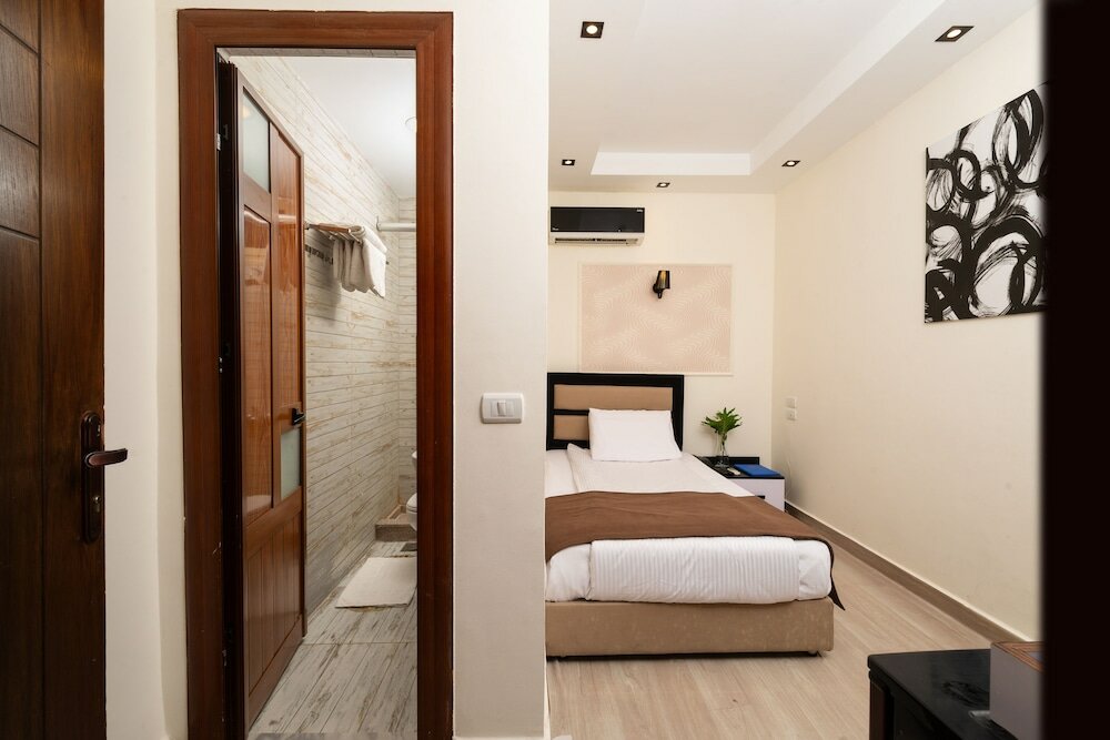 Фото Capital Hotel