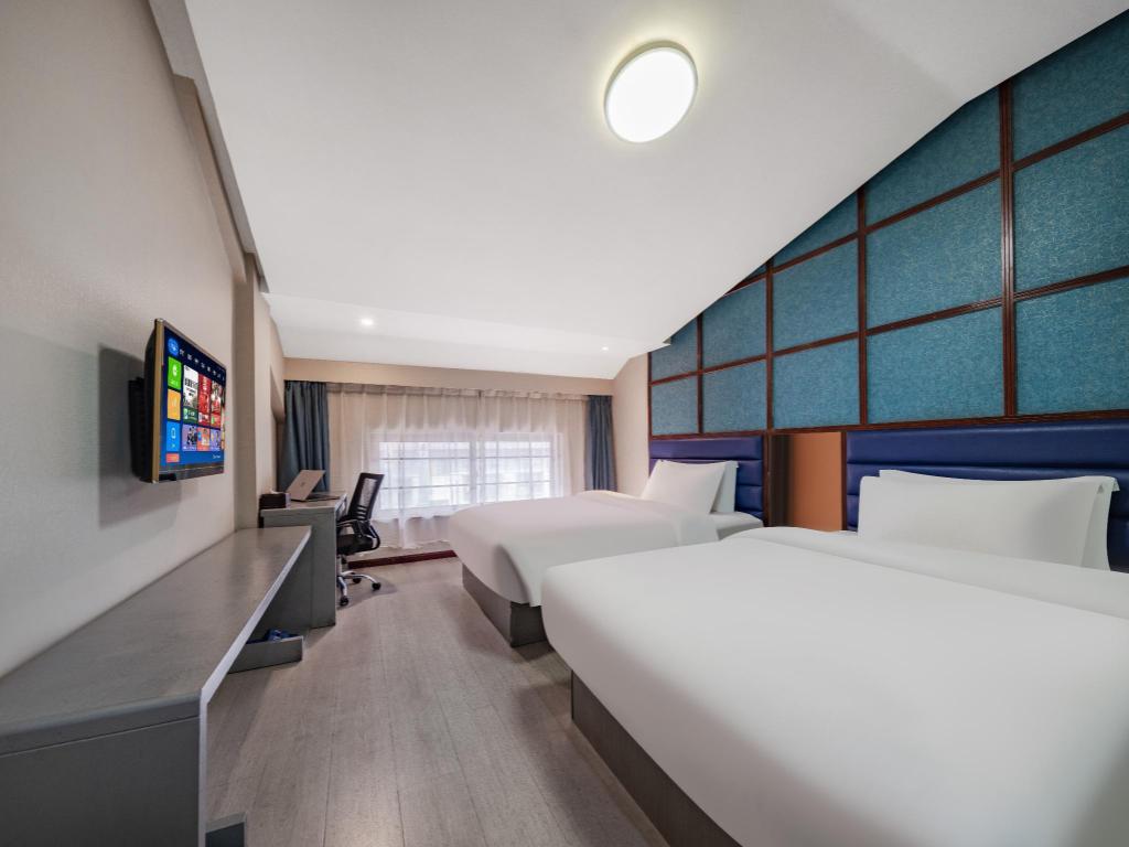 Фото Rong Le Business Hotel