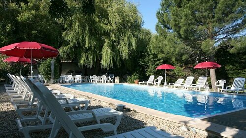 Внешний вид отеля Hostellerie de la Source в Арле, фото 2