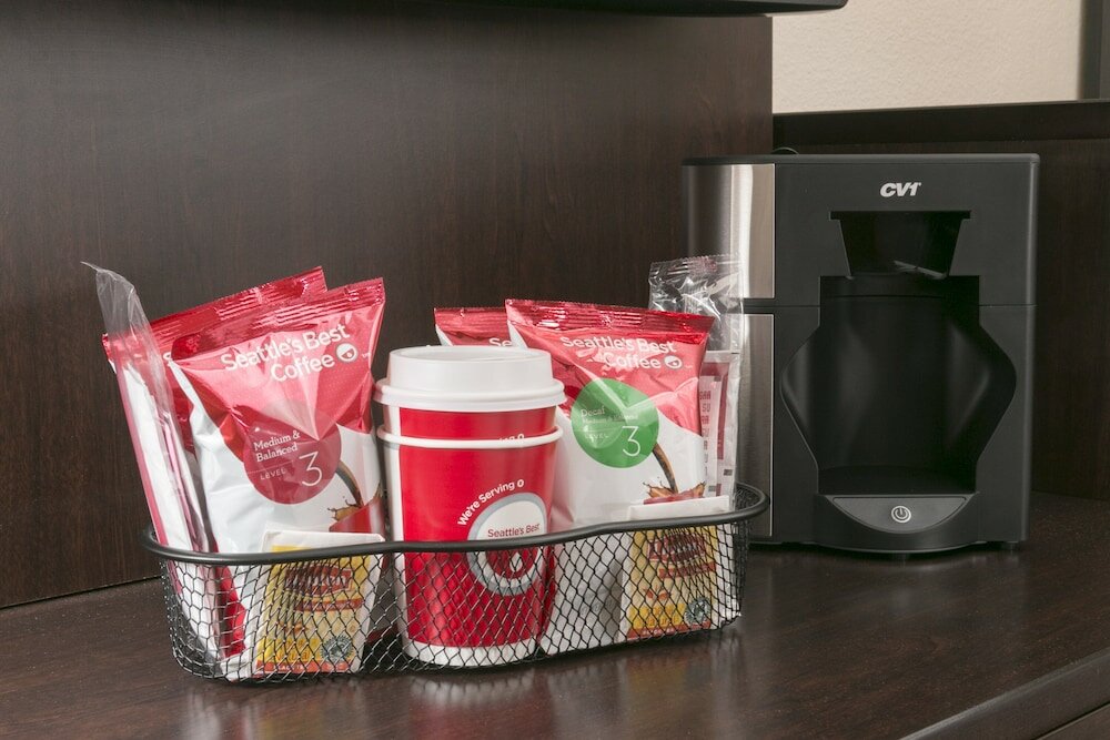 Фото Red Roof Inn Plus+ South Deerfield – Amherst